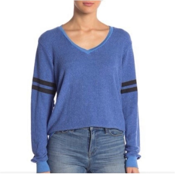 Wildfox Tops - WILDFOX Blue Sweatshirt Black Varsity Stripes size small